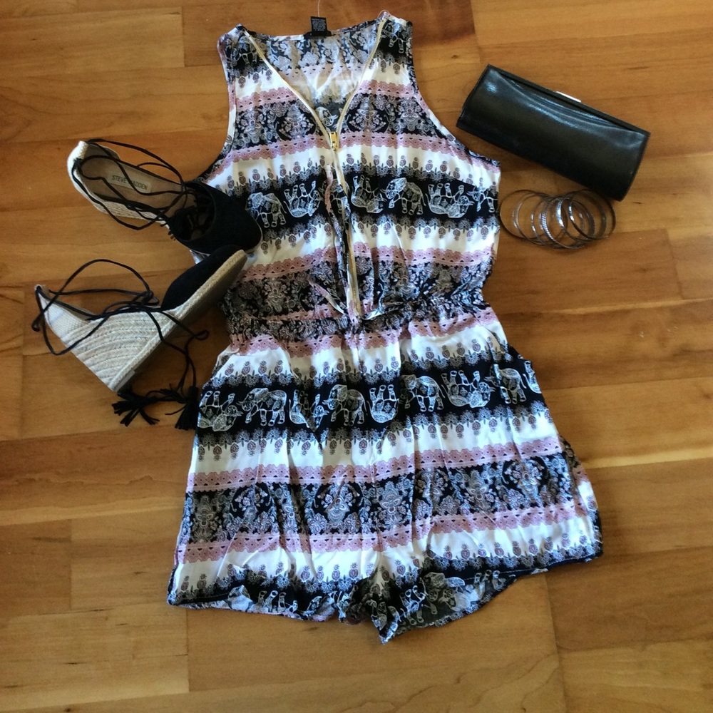 NWT Rue21 romper